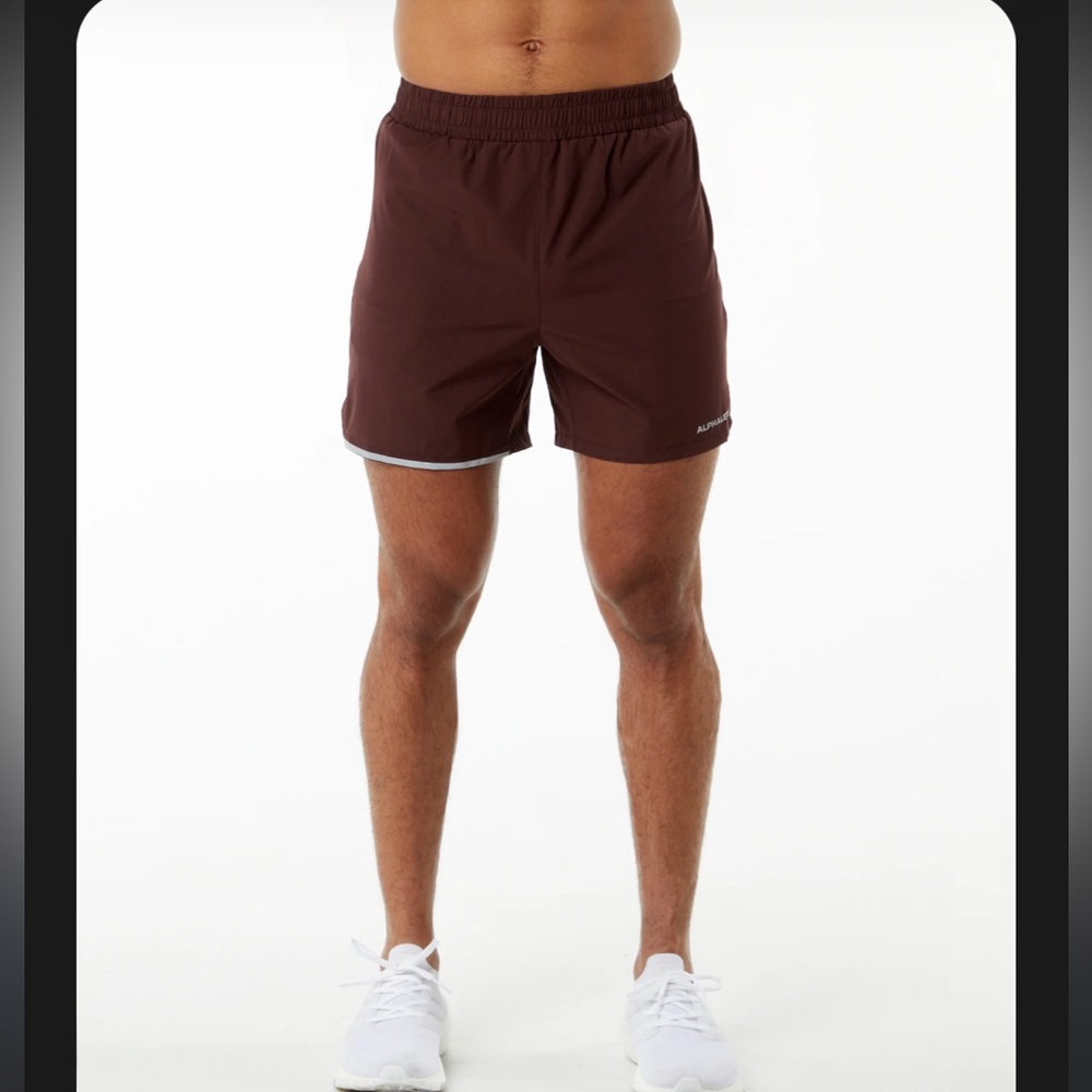 Alphalete Athletic short never worn. Brand new size medium maroon